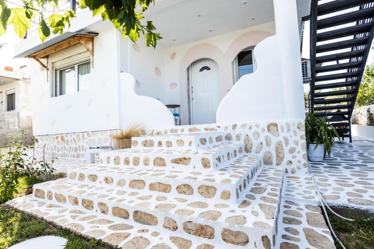 Newly Built All Season Resort Nea Silata Екстер'єр фото
